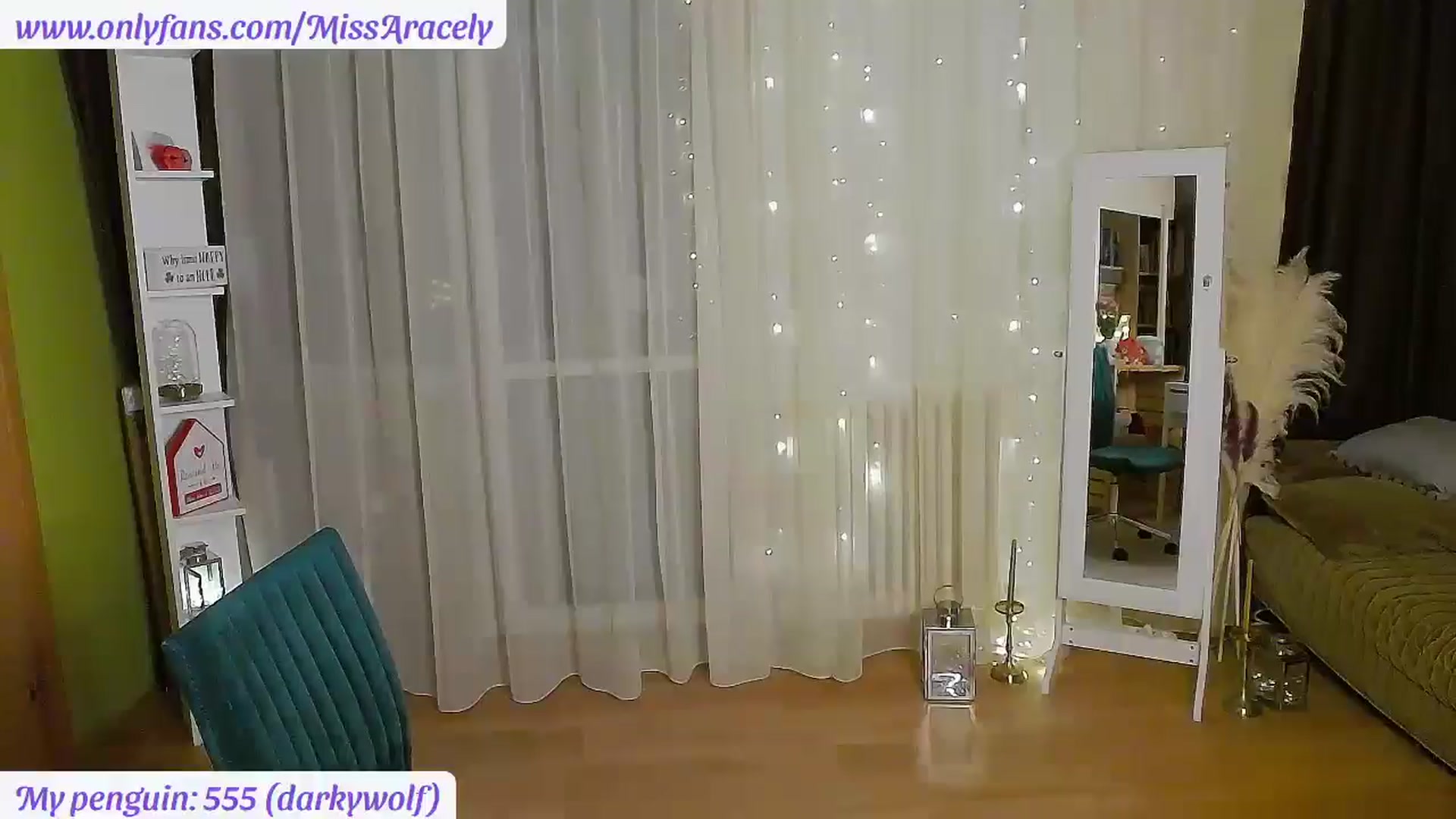 Gallery image thumbnail from MissAracely's myfreecams stream on, 01/29/2025, 24:13 image 10 of 20