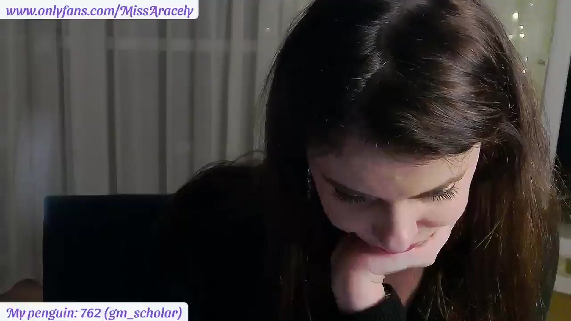 Gallery image thumbnail from MissAracely's myfreecams stream on, 02/08/2025, 22:02 image 8 of 20