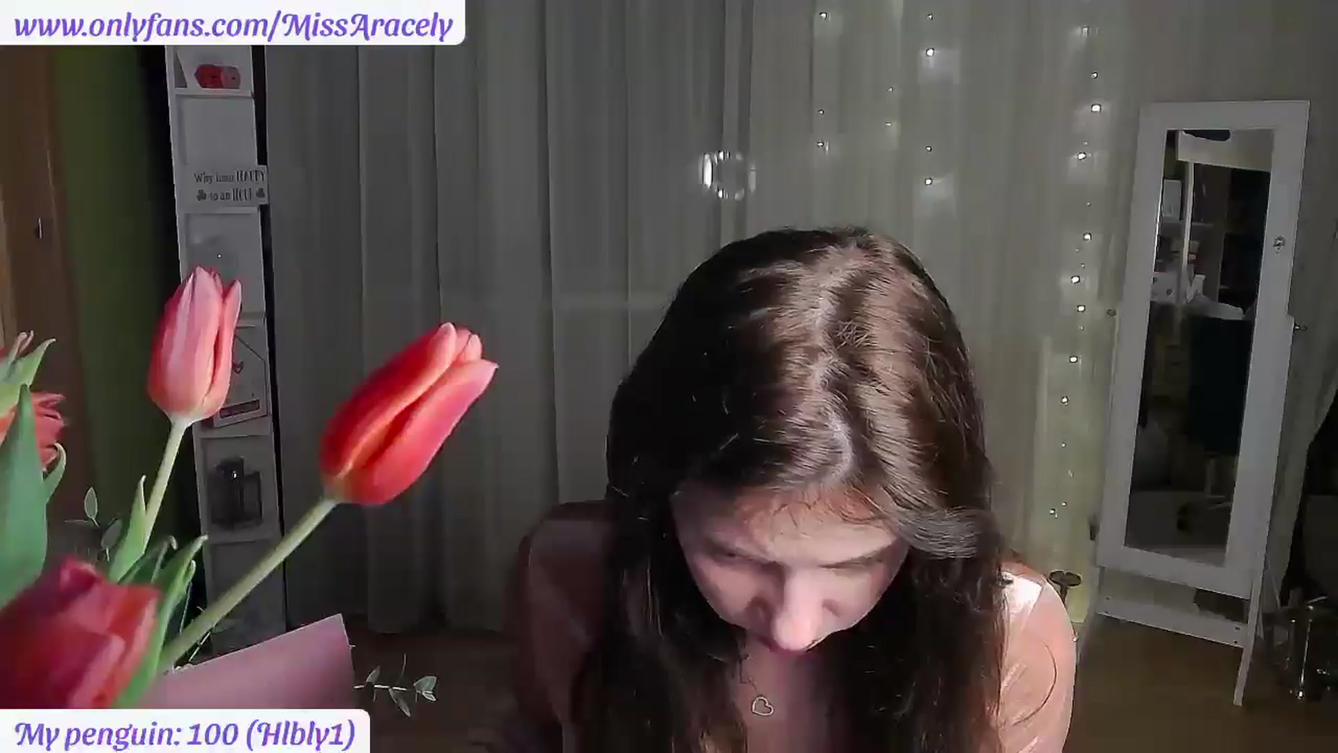 Gallery image thumbnail from MissAracely's myfreecams stream on, 03/11/2025, 20:35 image 18 of 20