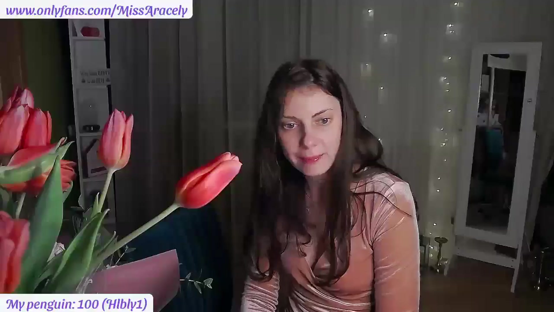 Gallery image thumbnail from MissAracely's myfreecams stream on, 03/11/2025, 23:06 image 11 of 20