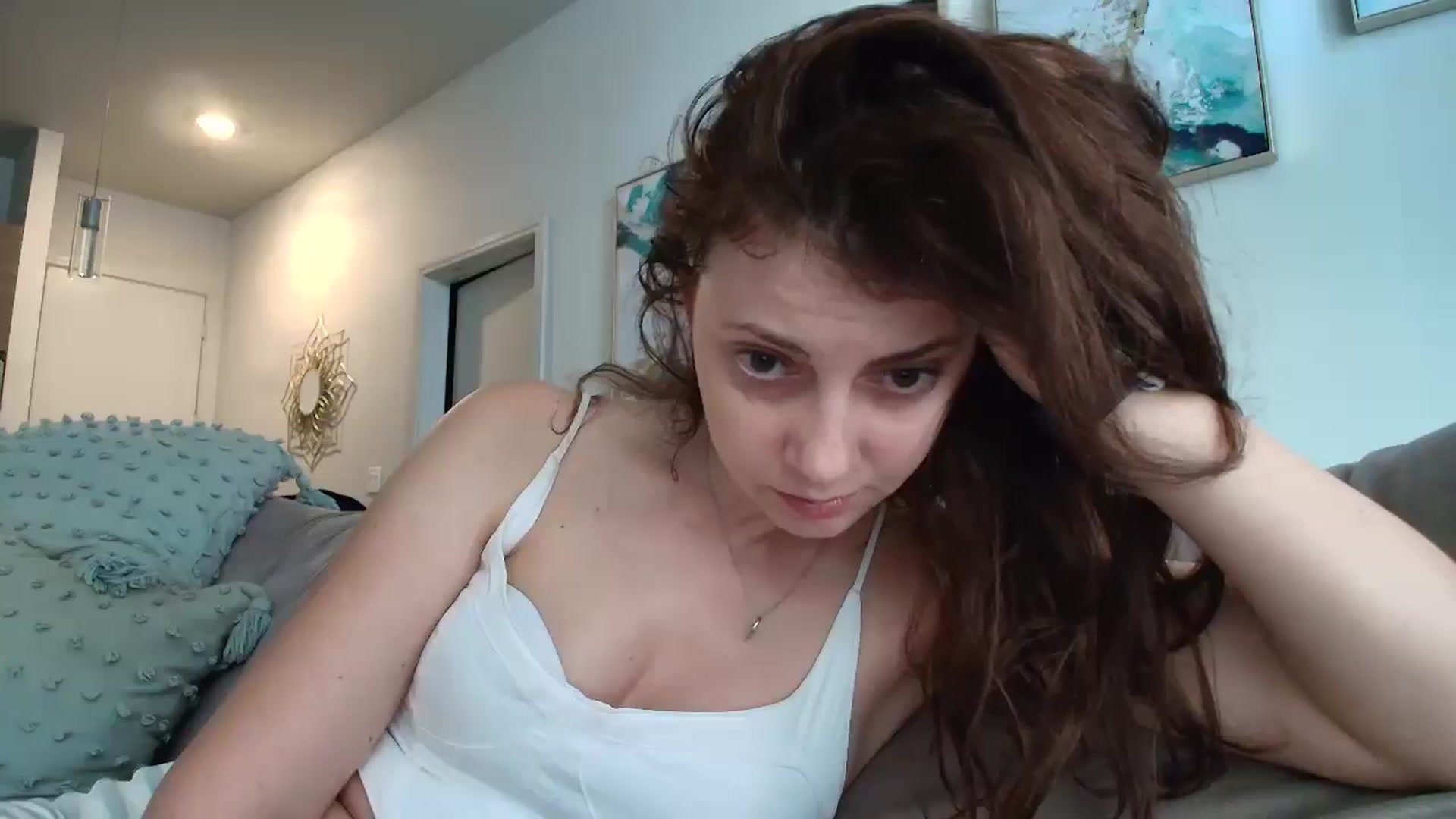 Gallery image thumbnail from MissAracely's myfreecams stream on, 03/27/2025, 24:18 image 12 of 20