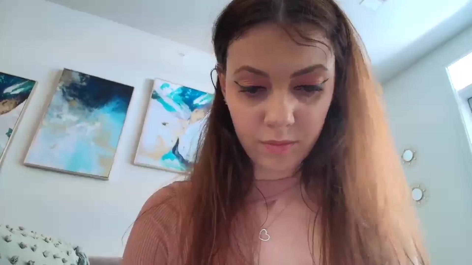 Gallery image thumbnail from MissAracely's myfreecams stream on, 04/09/2025, 24:11 image 4 of 20