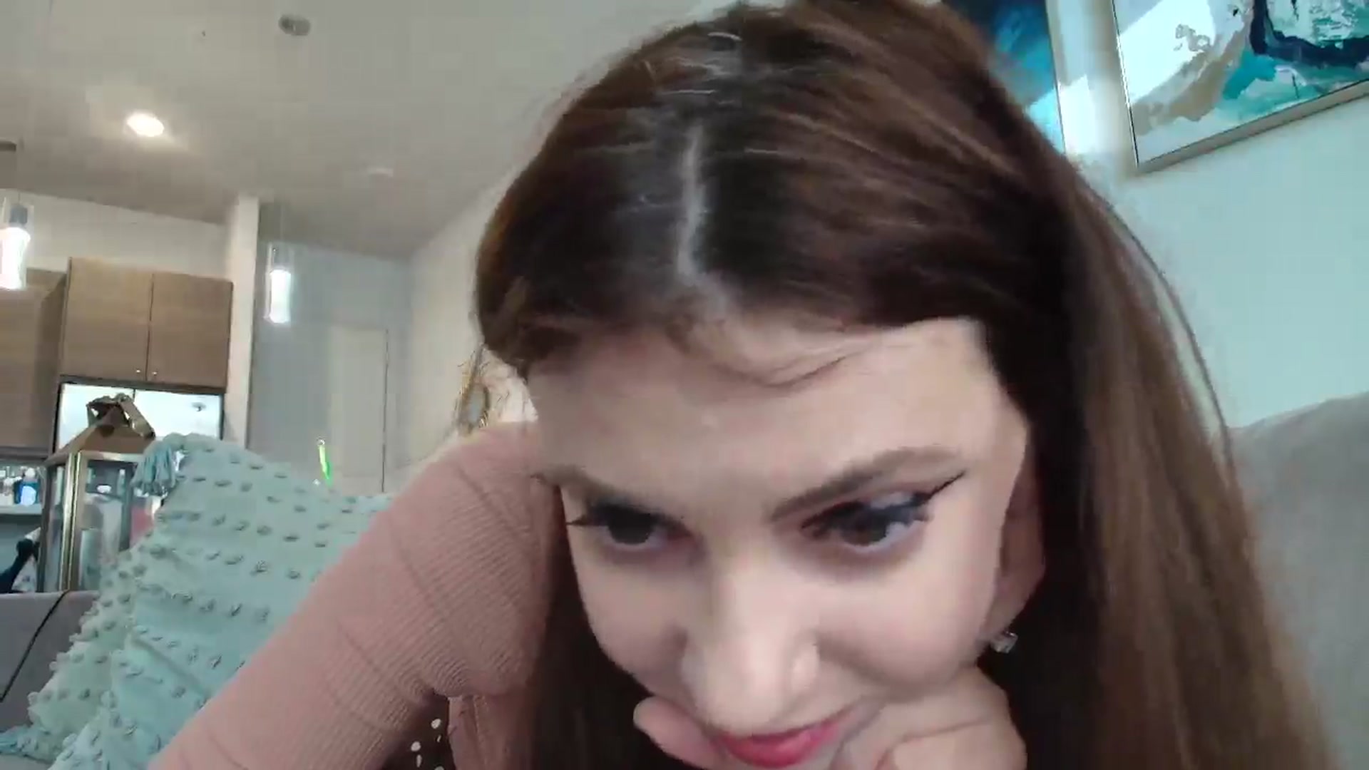 Gallery image thumbnail from MissAracely's myfreecams stream on, 04/09/2025, 24:11 image 18 of 20
