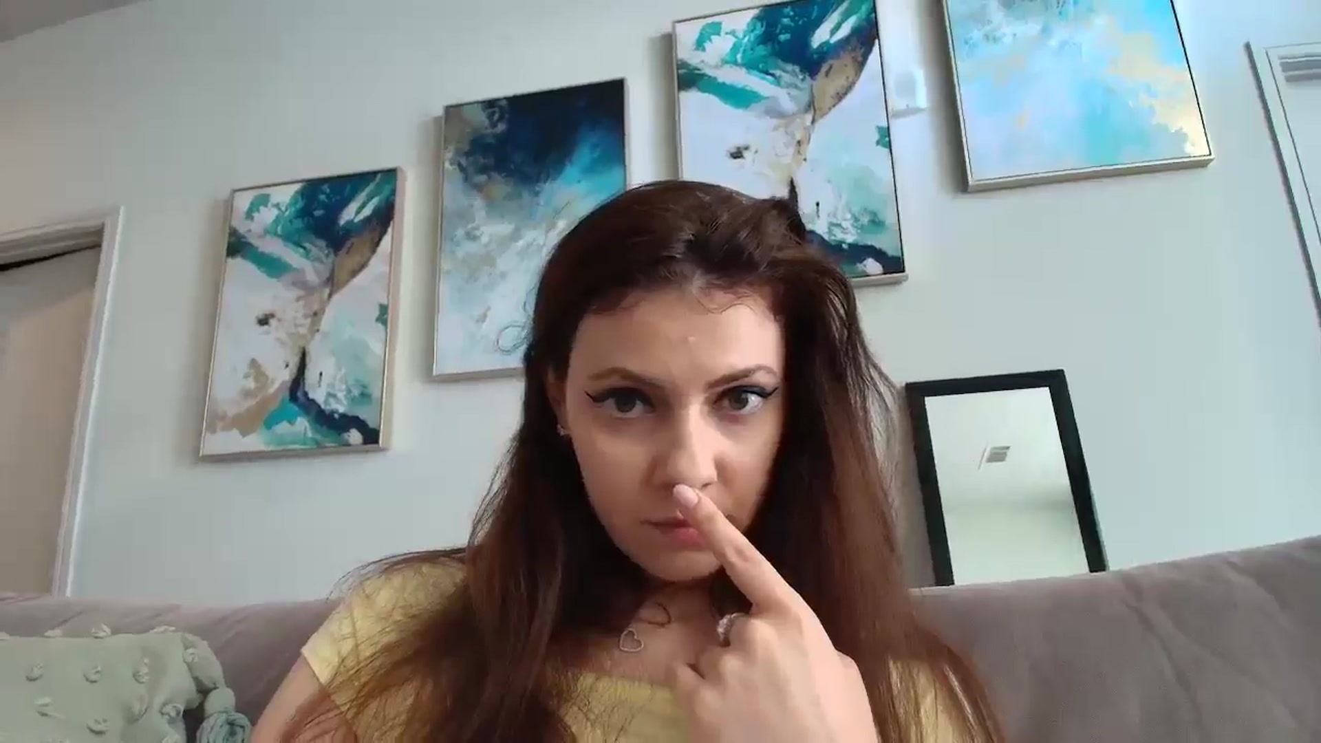 Gallery image thumbnail from MissAracely's myfreecams stream on, 04/11/2025, 20:21 image 5 of 20
