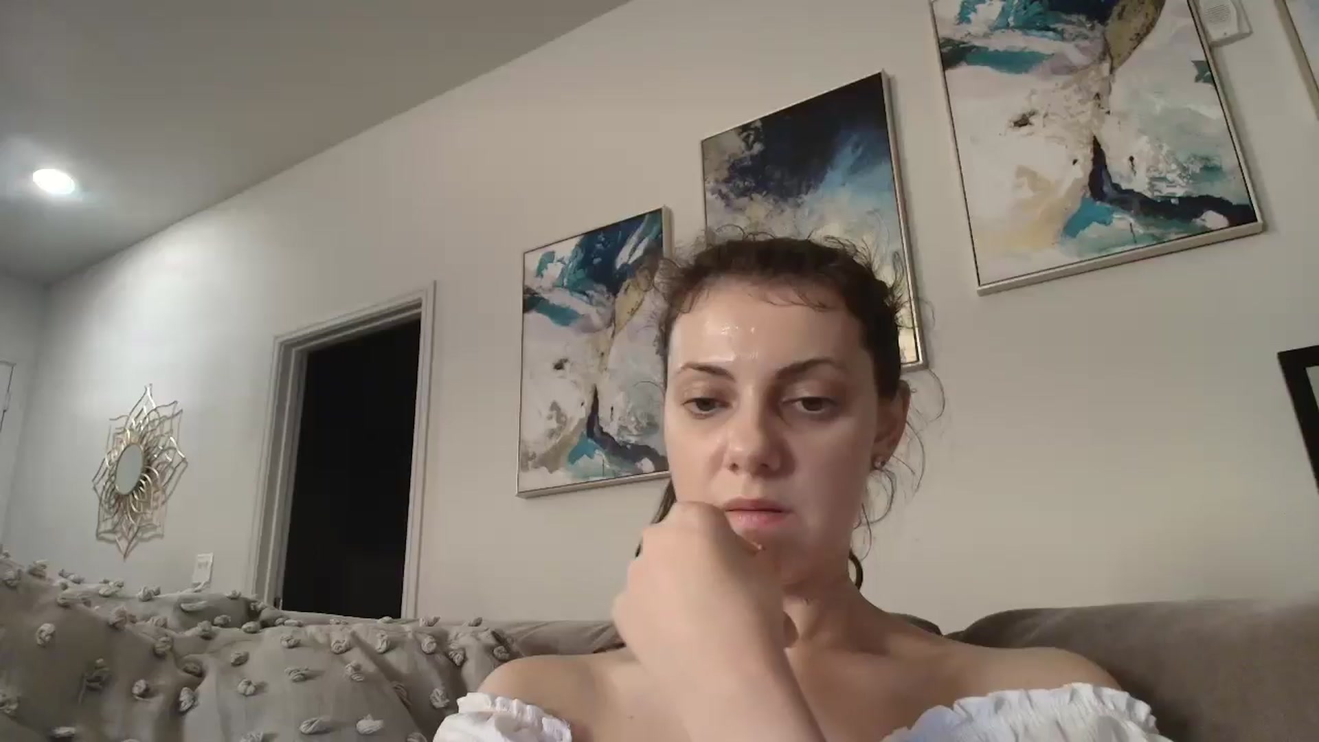 Gallery image thumbnail from MissAracely's myfreecams stream on, 04/15/2025, 02:02 image 1 of 20