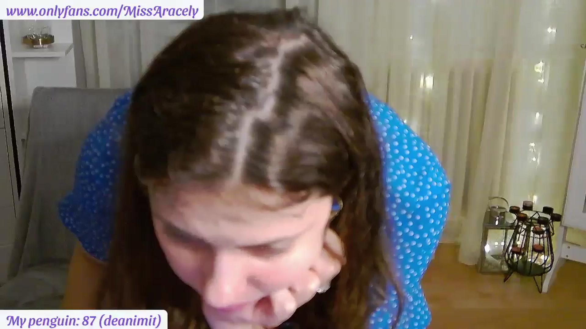 Gallery image thumbnail from MissAracely's myfreecams stream on, 06/08/2025, 22:52 image 15 of 20