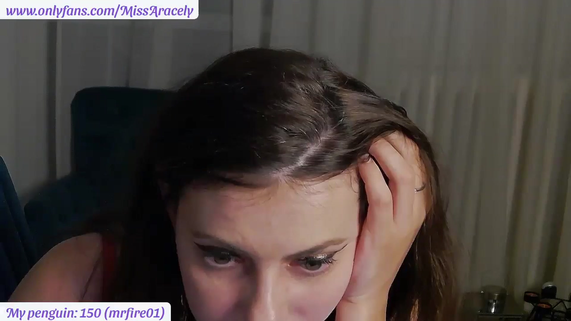 Gallery image thumbnail from MissAracely's myfreecams stream on, 07/21/2025, 22:24 image 18 of 20