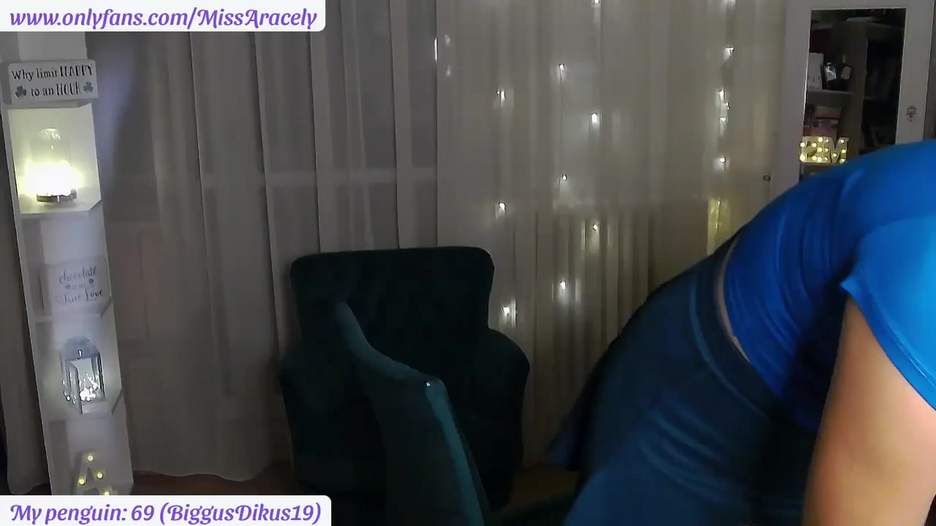 Gallery image thumbnail from MissAracely's myfreecams stream on, 09/18/2025, 20:28 image 14 of 20