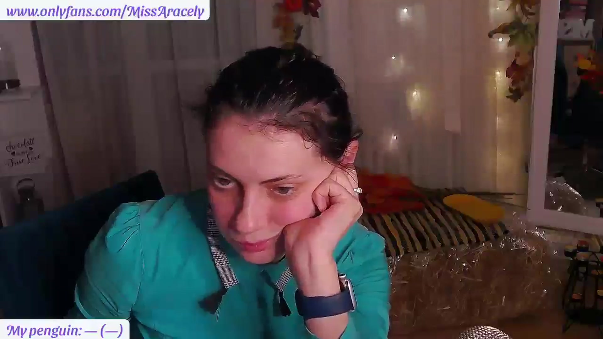 Gallery image thumbnail from MissAracely's myfreecams stream on, 10/13/2025, 19:39 image 17 of 20
