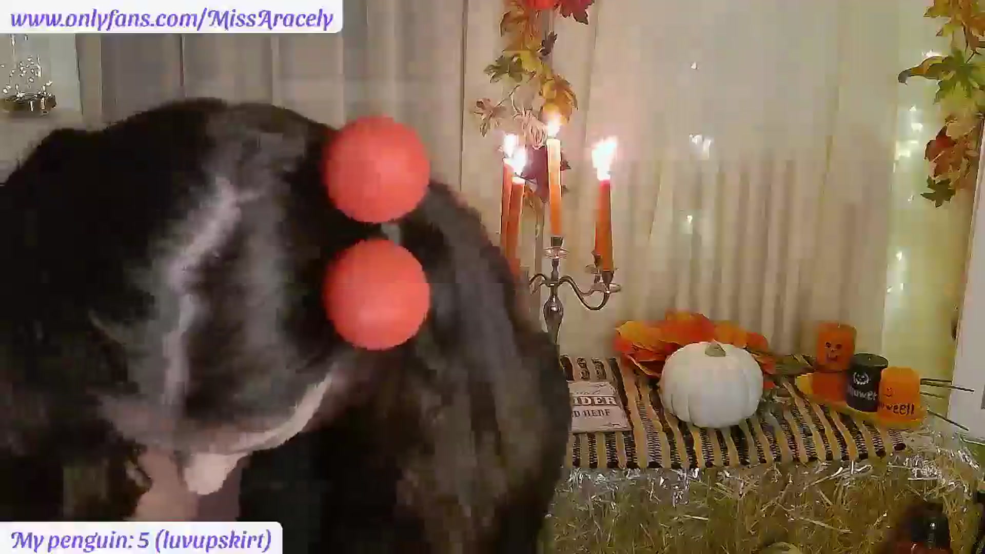 Gallery image thumbnail from MissAracely's myfreecams stream on, 10/25/2025, 23:14 image 18 of 20