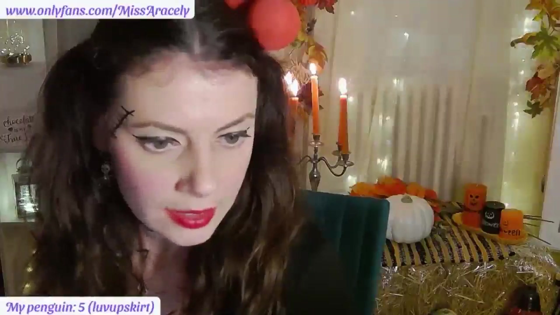 Gallery image thumbnail from MissAracely's myfreecams stream on, 10/25/2025, 23:14 image 14 of 20