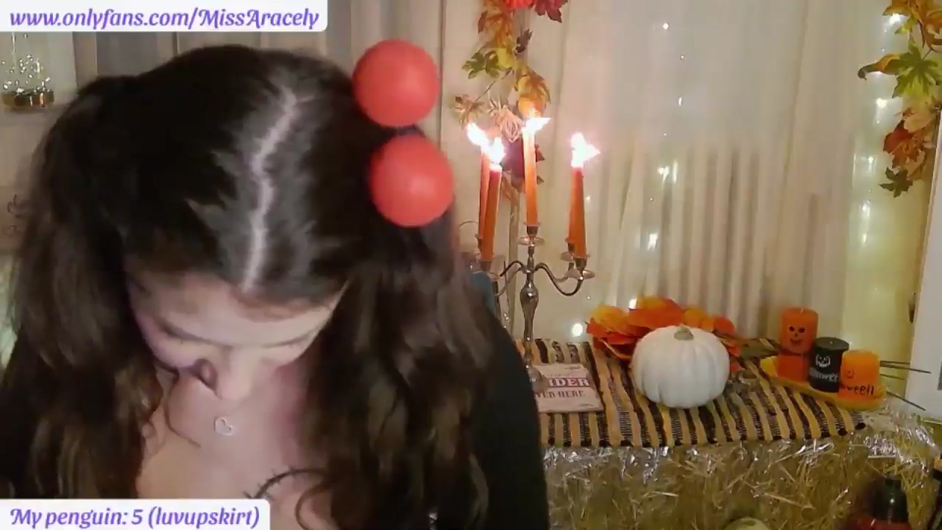 Gallery image thumbnail from MissAracely's myfreecams stream on, 10/25/2025, 23:14 image 15 of 20