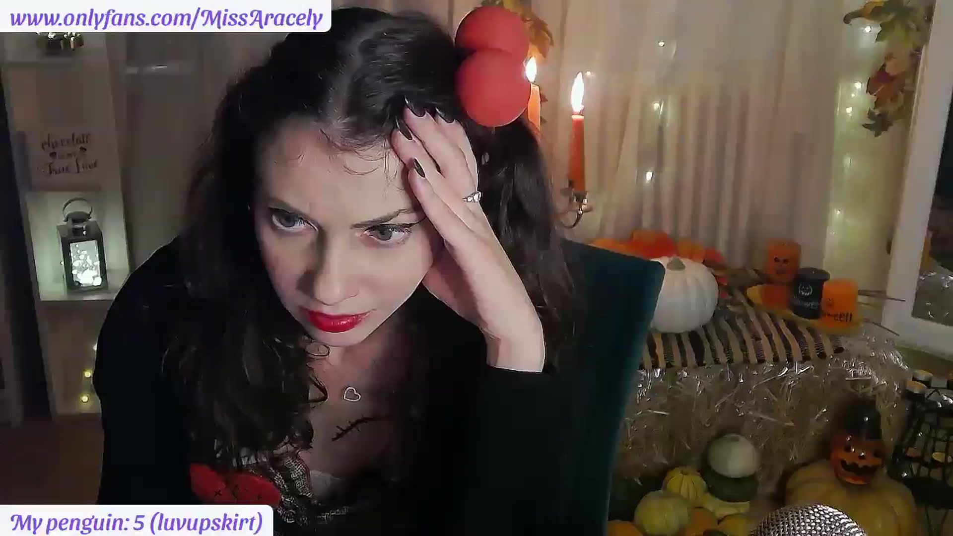 Gallery image thumbnail from MissAracely's myfreecams stream on, 10/25/2025, 23:37 image 18 of 20