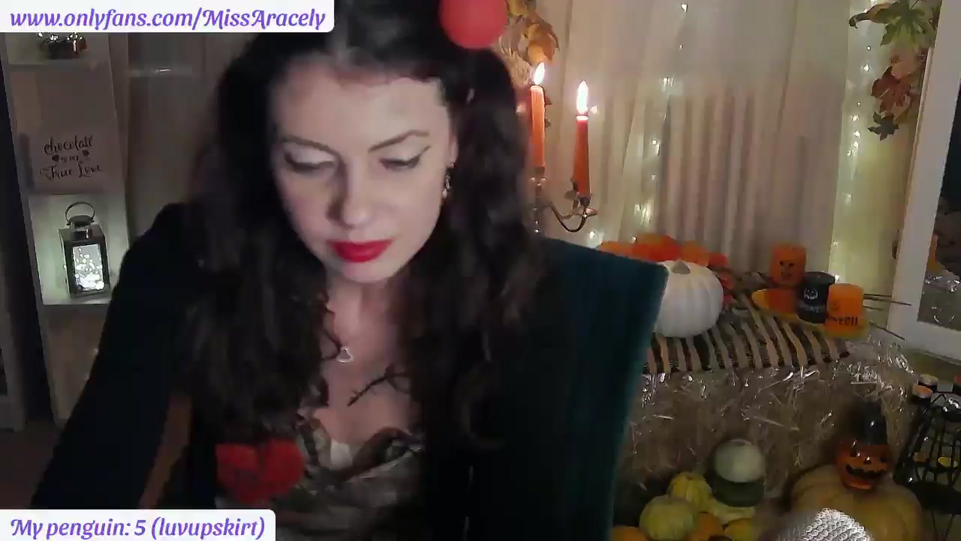 Gallery image thumbnail from MissAracely's myfreecams stream on, 10/25/2025, 23:37 image 7 of 20