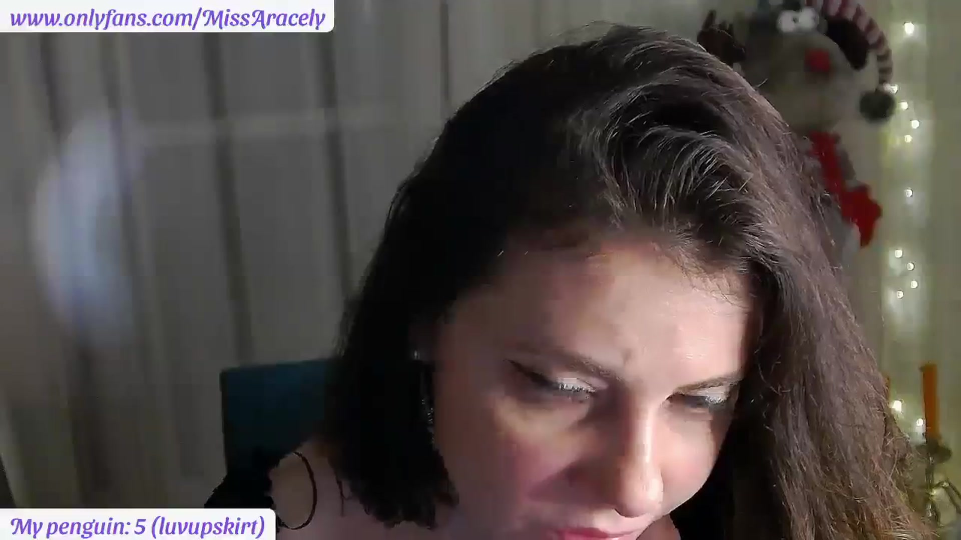 Gallery image thumbnail from MissAracely's myfreecams stream on, 11/26/2025, 22:49 image 6 of 20