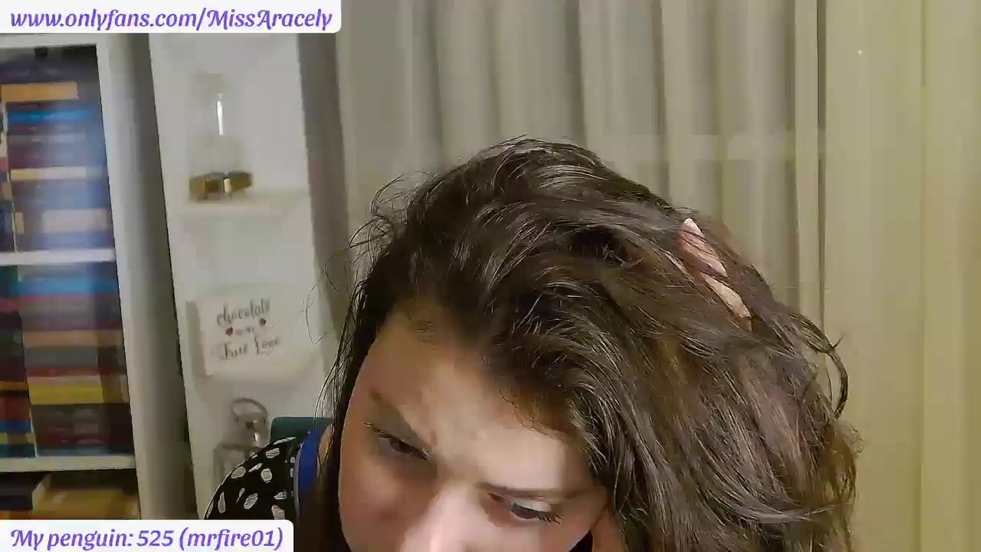 Gallery image thumbnail from MissAracely's myfreecams stream on, 02/10/2026, 22:08 image 12 of 20