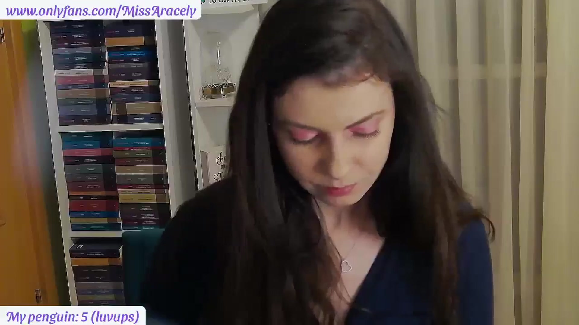 Gallery image thumbnail from MissAracely's myfreecams stream on, 02/11/2026, 19:15 image 10 of 20