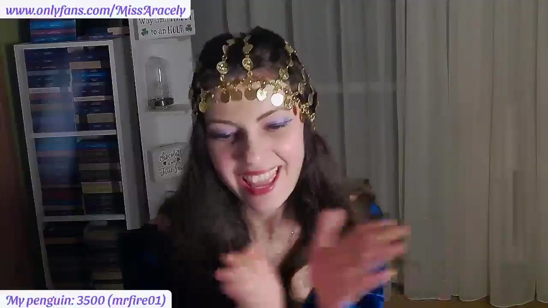 Gallery image thumbnail from MissAracely's myfreecams stream on, 02/12/2026, 22:54 image 12 of 20