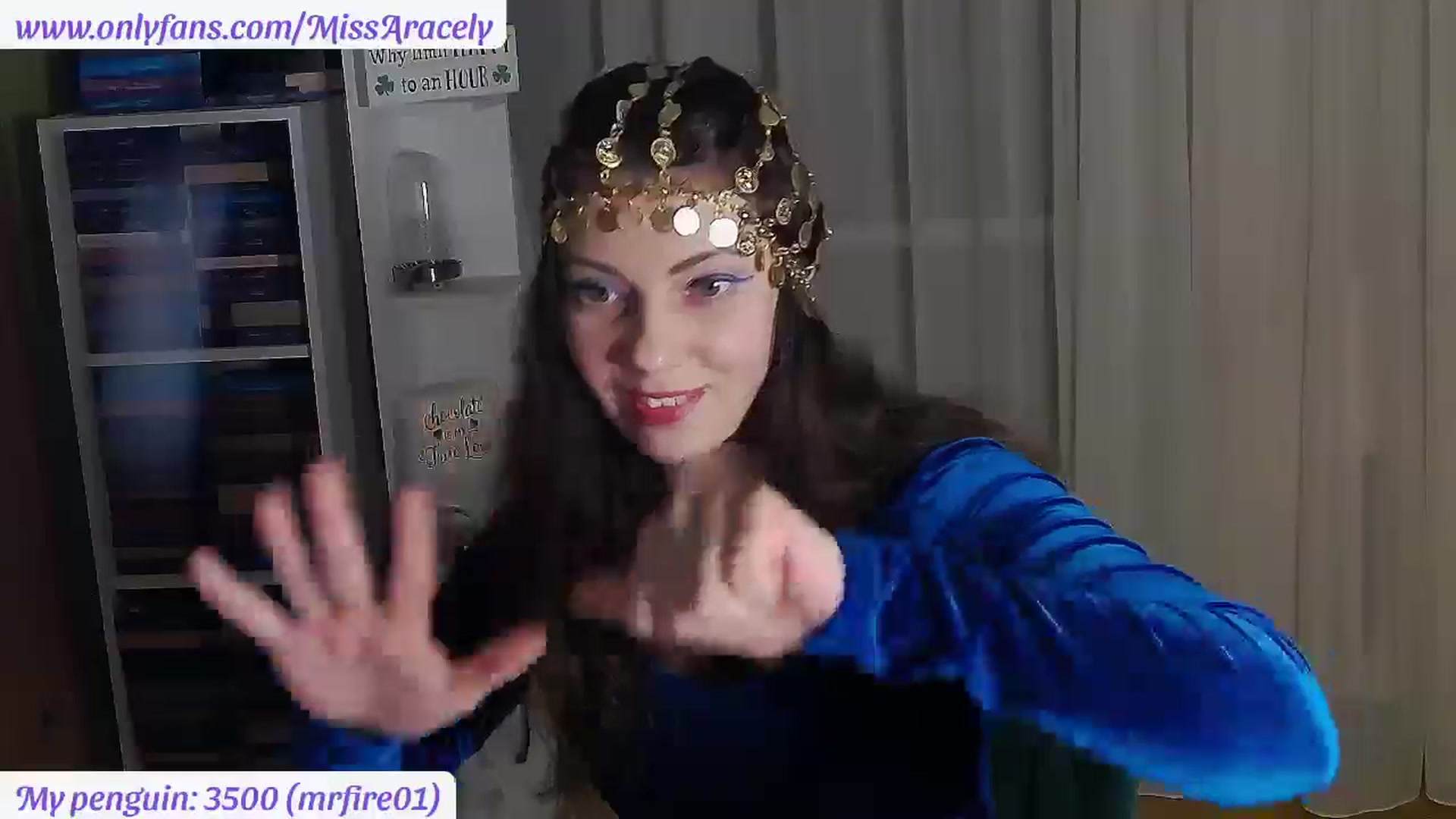 Gallery image thumbnail from MissAracely's myfreecams stream on, 02/12/2026, 22:54 image 11 of 20