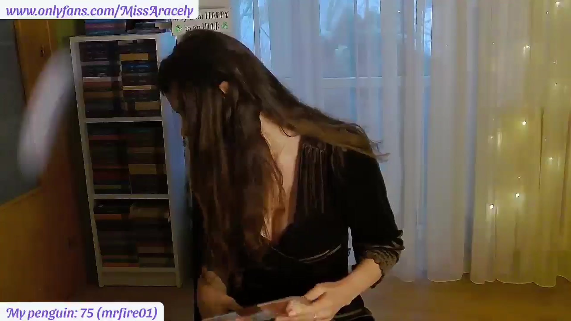 Gallery image thumbnail from MissAracely's myfreecams stream on, 02/13/2026, 15:25 image 9 of 20