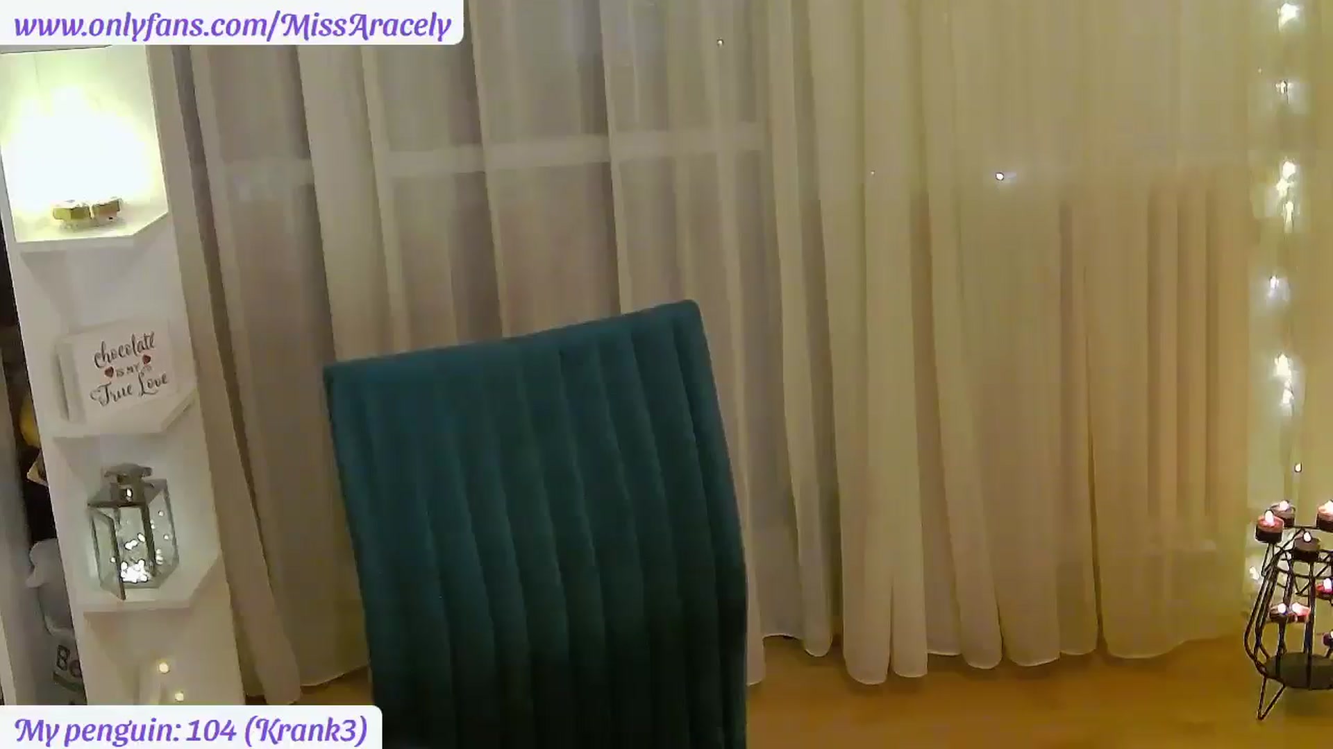 Gallery image thumbnail from MissAracely's myfreecams stream on, 02/18/2026, 21:10 image 14 of 20