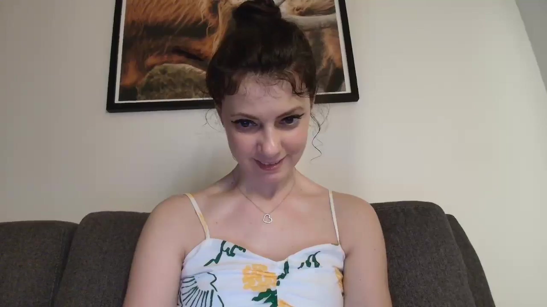 Gallery image thumbnail from MissAracely's myfreecams stream on, 04/03/2026, 04:07 image 15 of 20