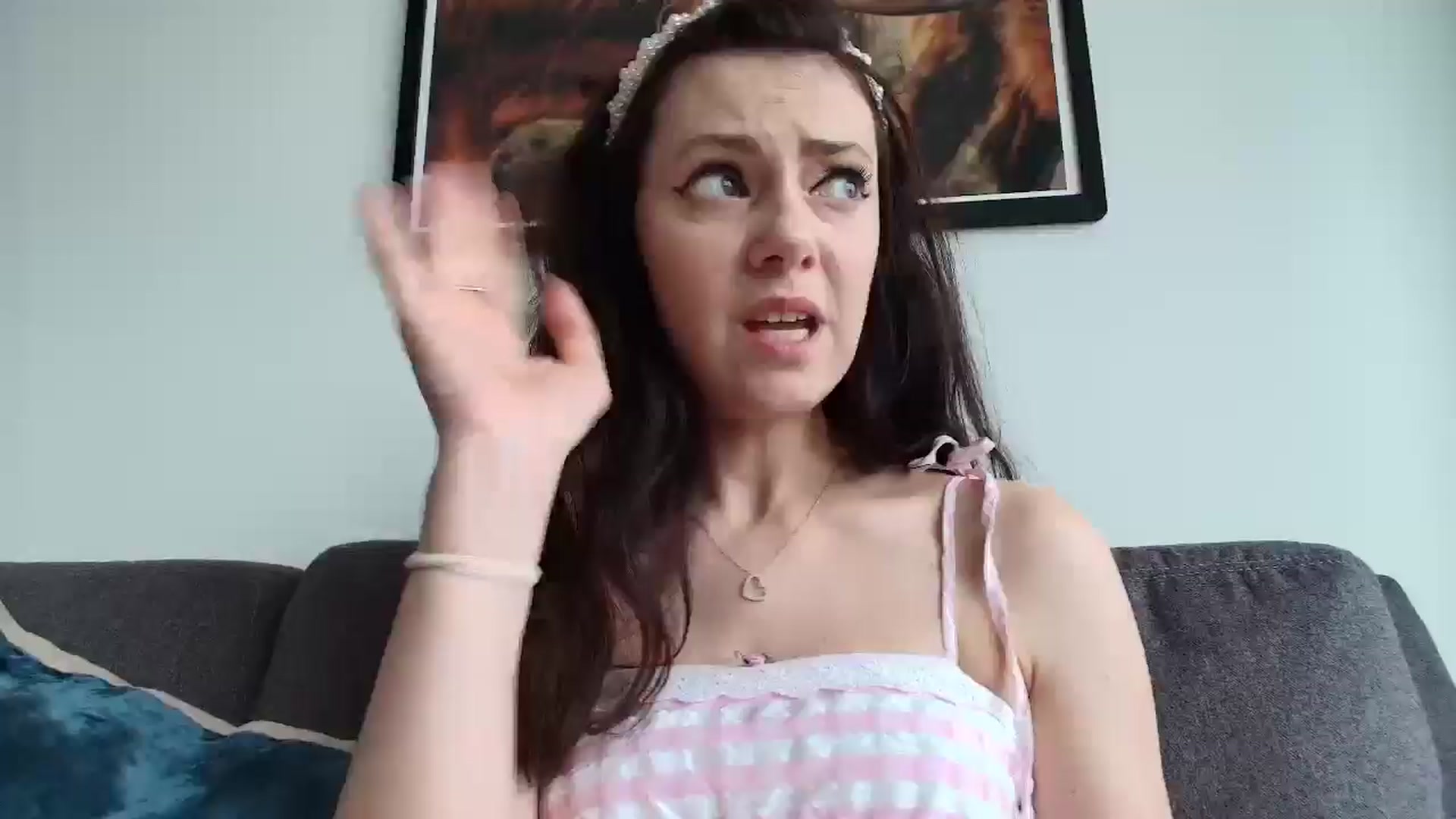 Gallery image thumbnail from MissAracely's myfreecams stream on, 04/17/2026, 22:53 image 1 of 20