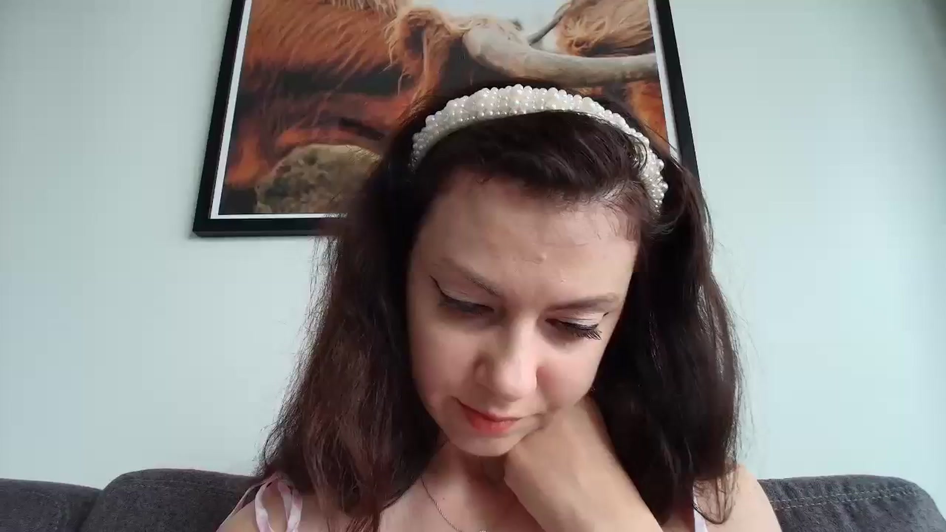 Gallery image thumbnail from MissAracely's myfreecams stream on, 04/17/2026, 22:53 image 5 of 20