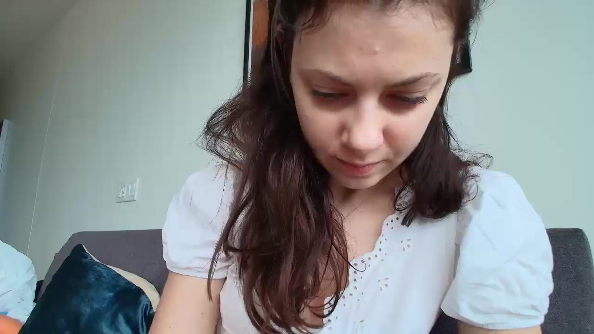 Gallery image thumbnail from MissAracely's myfreecams stream on, 04/20/2026, 22:02 image 13 of 20