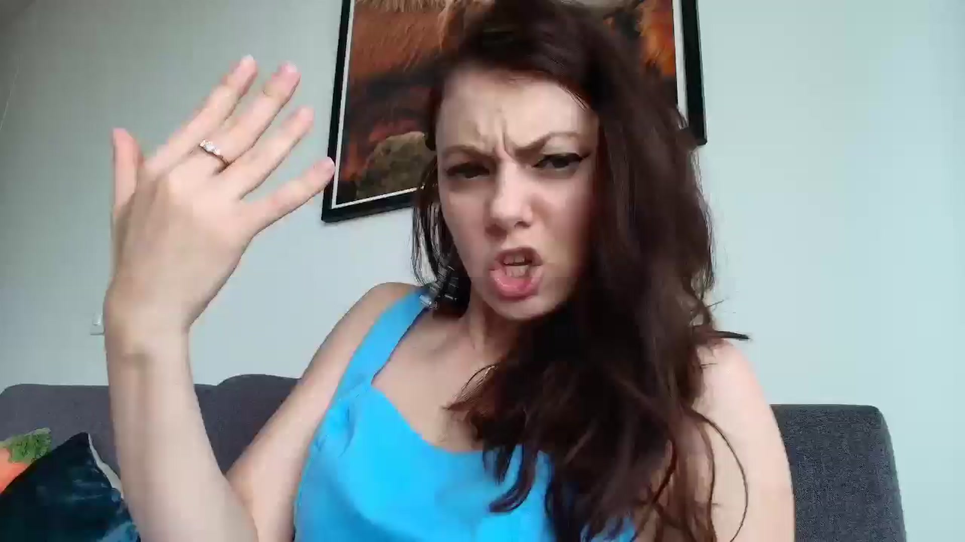 Gallery image thumbnail from MissAracely's myfreecams stream on, 04/27/2026, 21:37 image 19 of 20