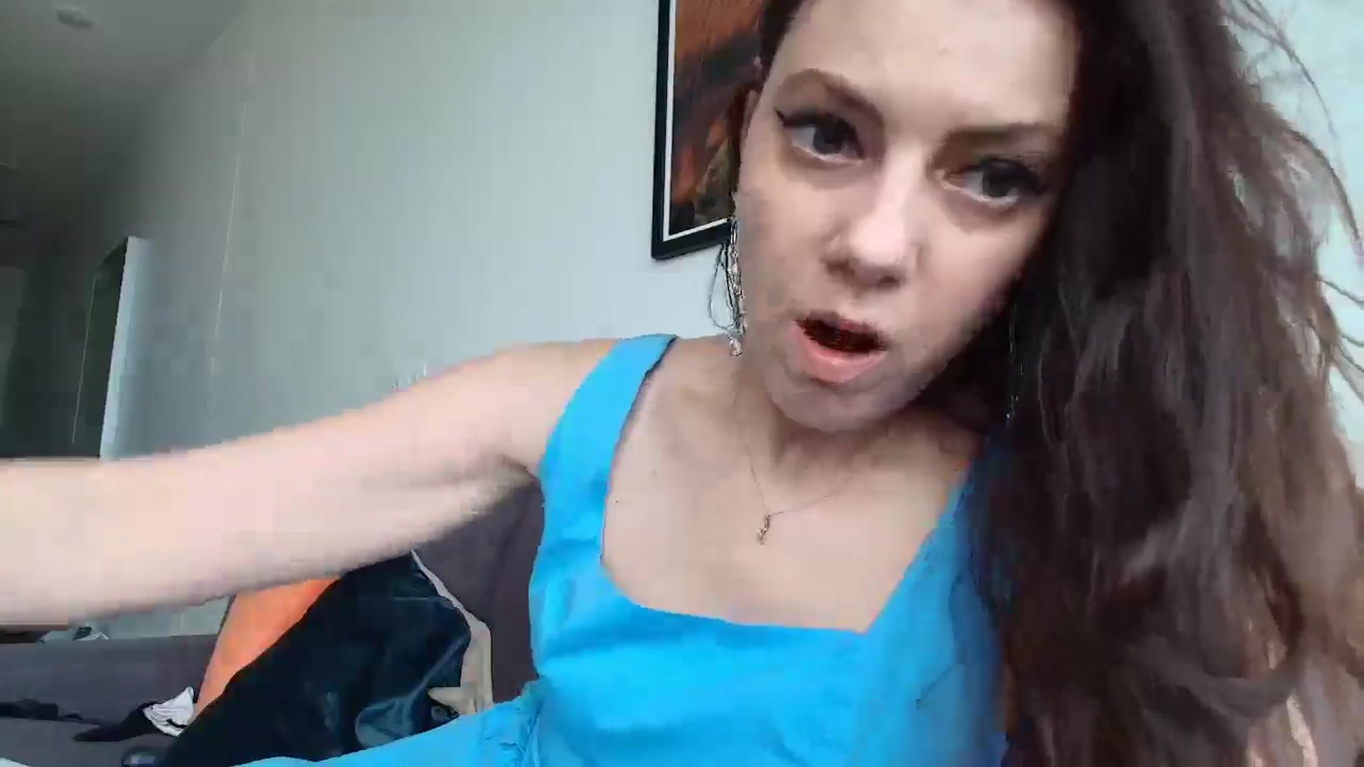 Gallery image thumbnail from MissAracely's myfreecams stream on, 04/27/2026, 23:56 image 9 of 20