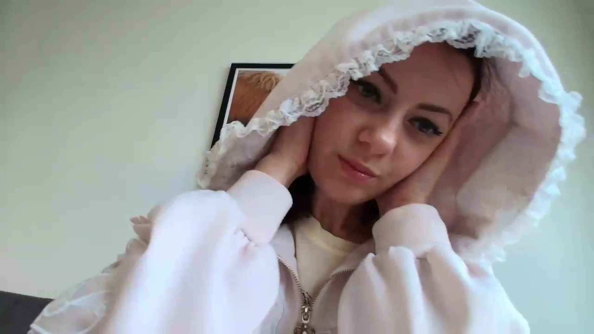 Gallery image thumbnail from MissAracely's myfreecams stream on, 04/30/2026, 23:07 image 3 of 20