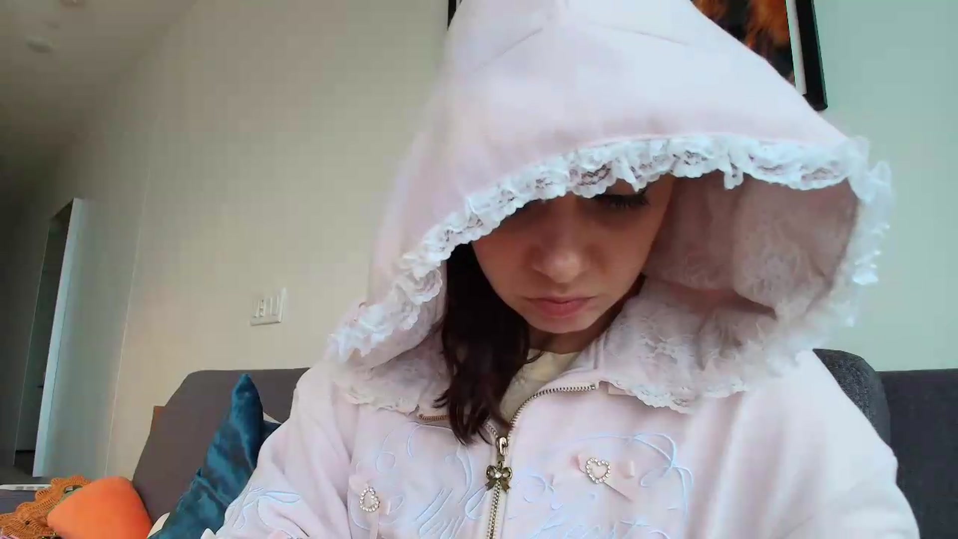 Gallery image thumbnail from MissAracely's myfreecams stream on, 04/30/2026, 23:07 image 4 of 20
