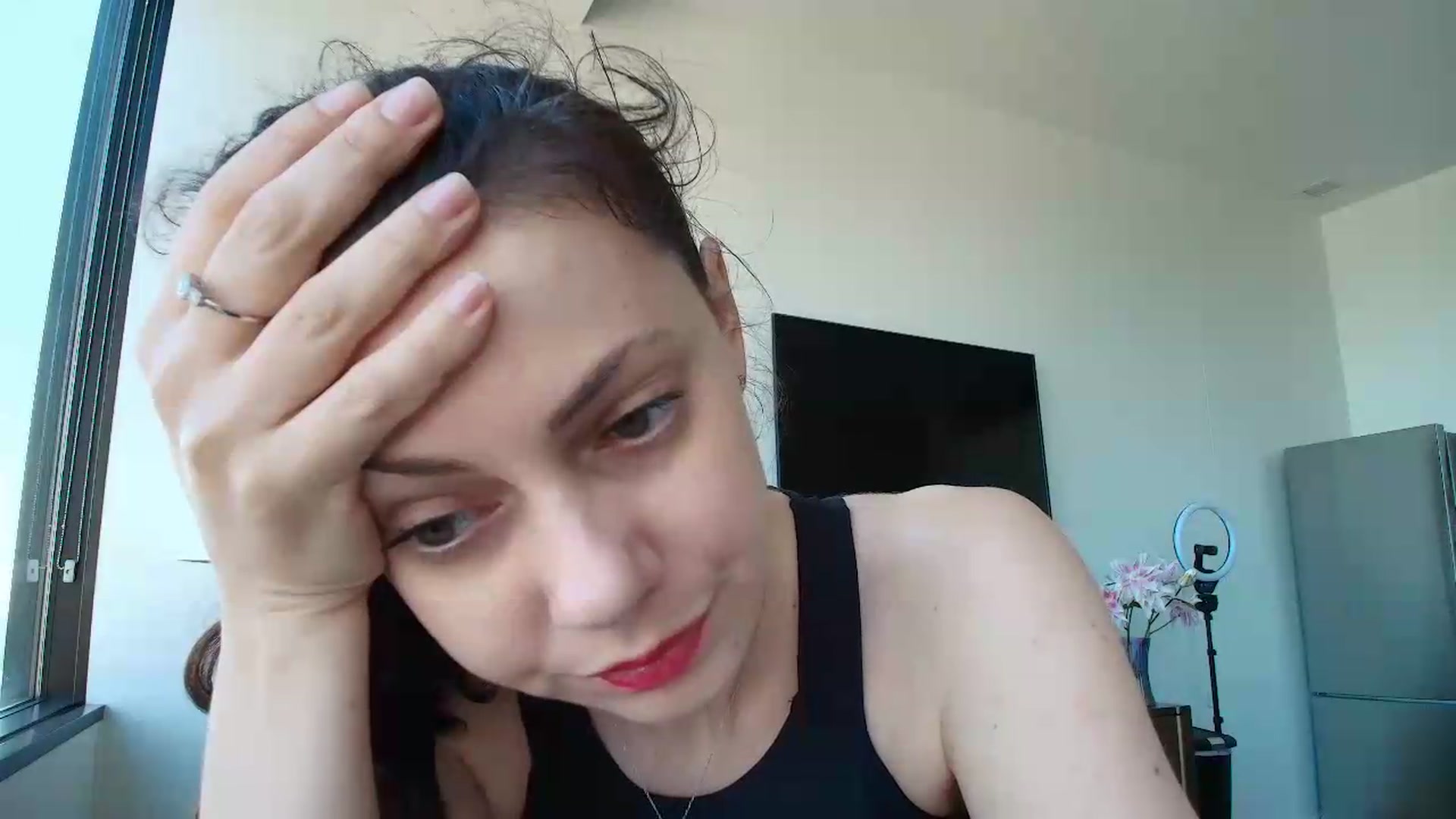 Gallery image thumbnail from MissAracely's myfreecams stream on, 05/14/2026, 24:09 image 13 of 20
