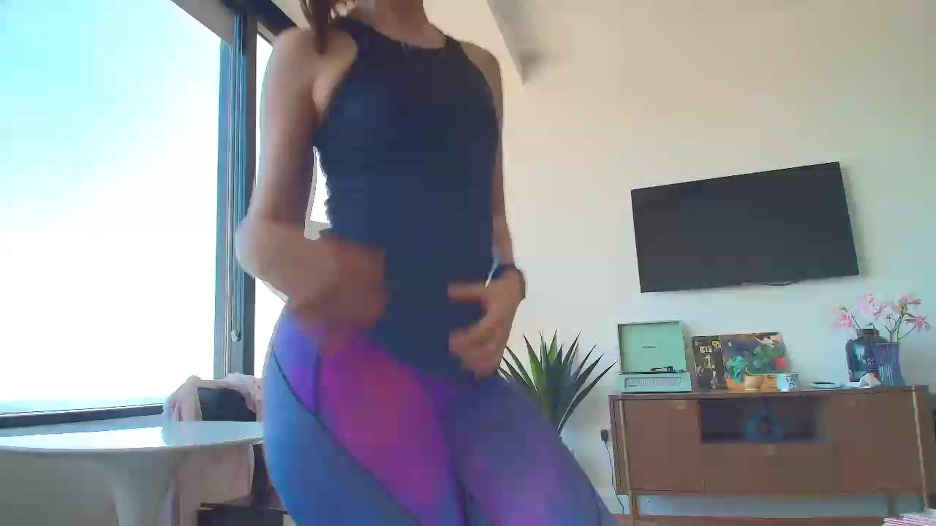 Gallery image thumbnail from MissAracely's myfreecams stream on, 05/14/2026, 24:09 image 1 of 20