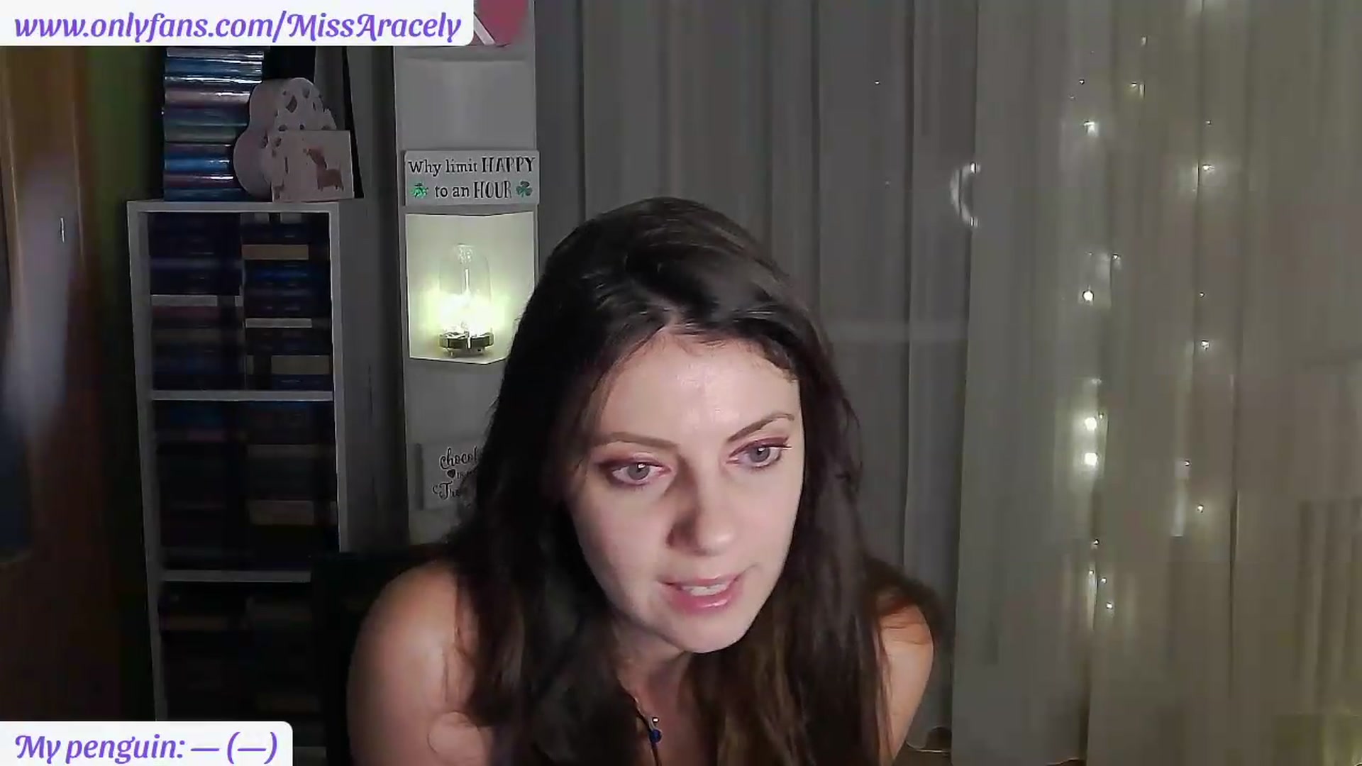 Gallery image thumbnail from MissAracely's myfreecams stream on, 07/16/2026, 21:42 image 3 of 20