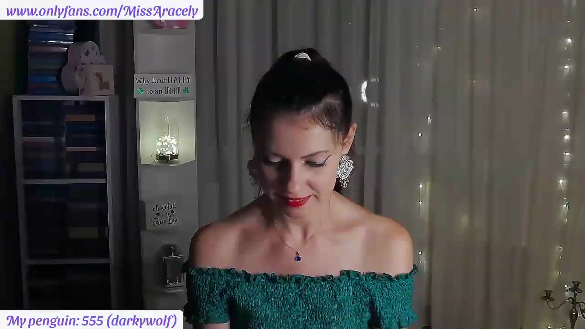 Gallery image thumbnail from MissAracely's myfreecams stream on, 07/18/2026, 21:46 image 3 of 20