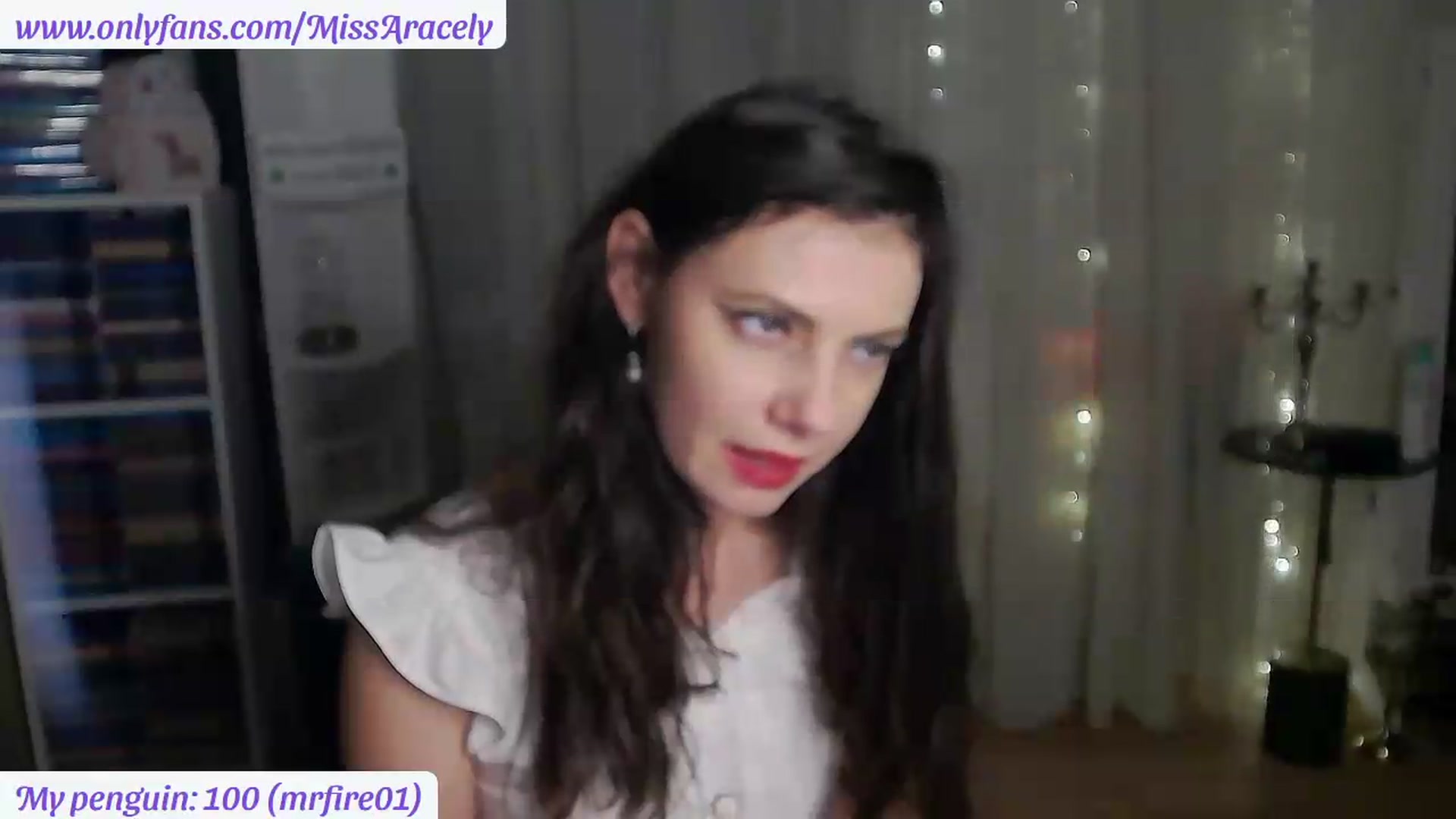 Gallery image thumbnail from MissAracely's myfreecams stream on, 08/26/2026, 23:41 image 14 of 20