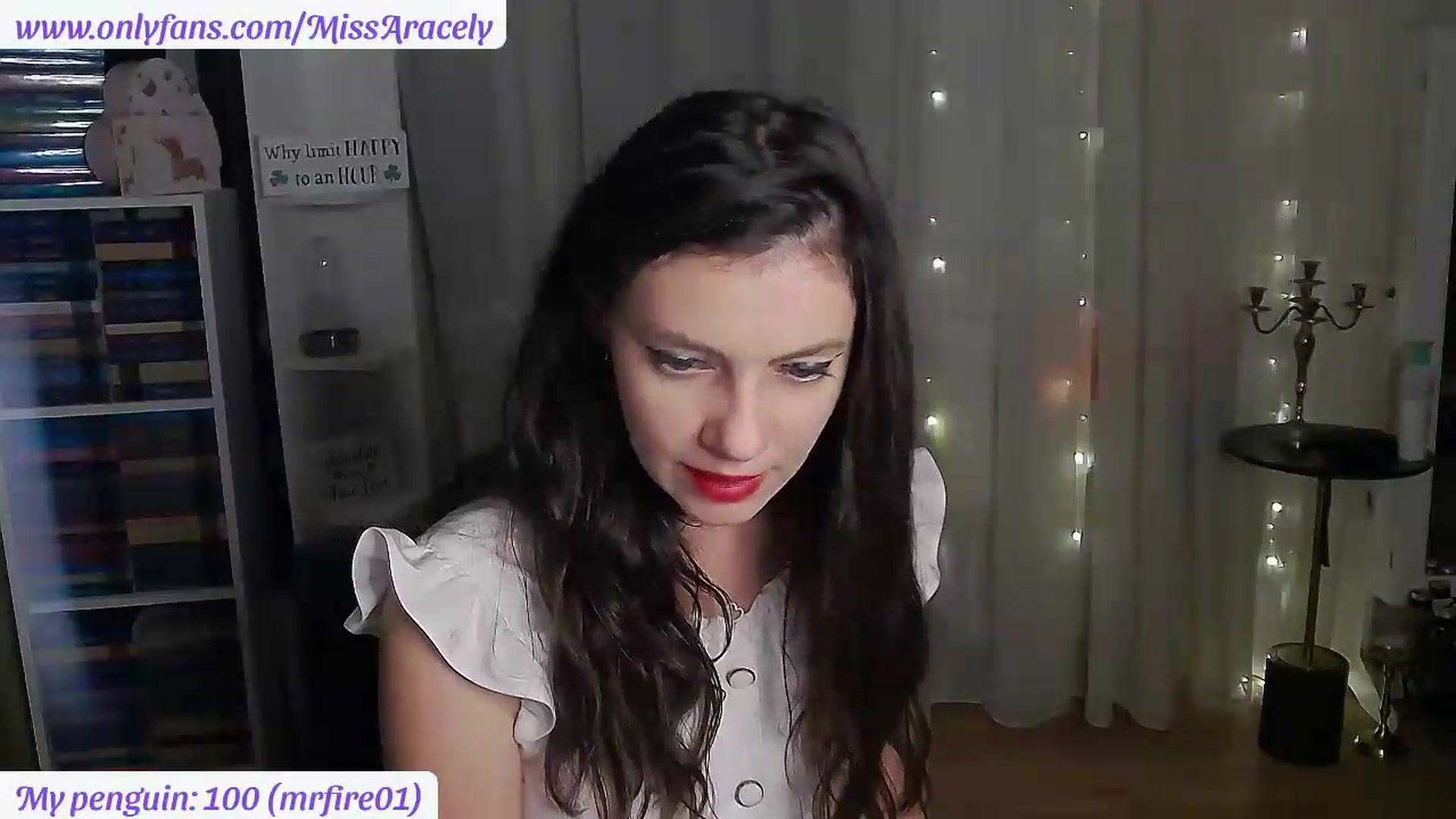 Gallery image thumbnail from MissAracely's myfreecams stream on, 08/26/2026, 23:41 image 11 of 20