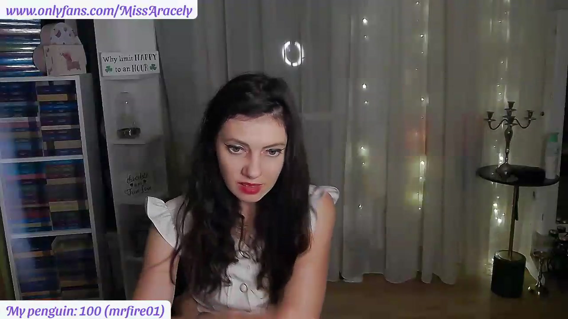 Gallery image thumbnail from MissAracely's myfreecams stream on, 08/26/2026, 23:41 image 16 of 20