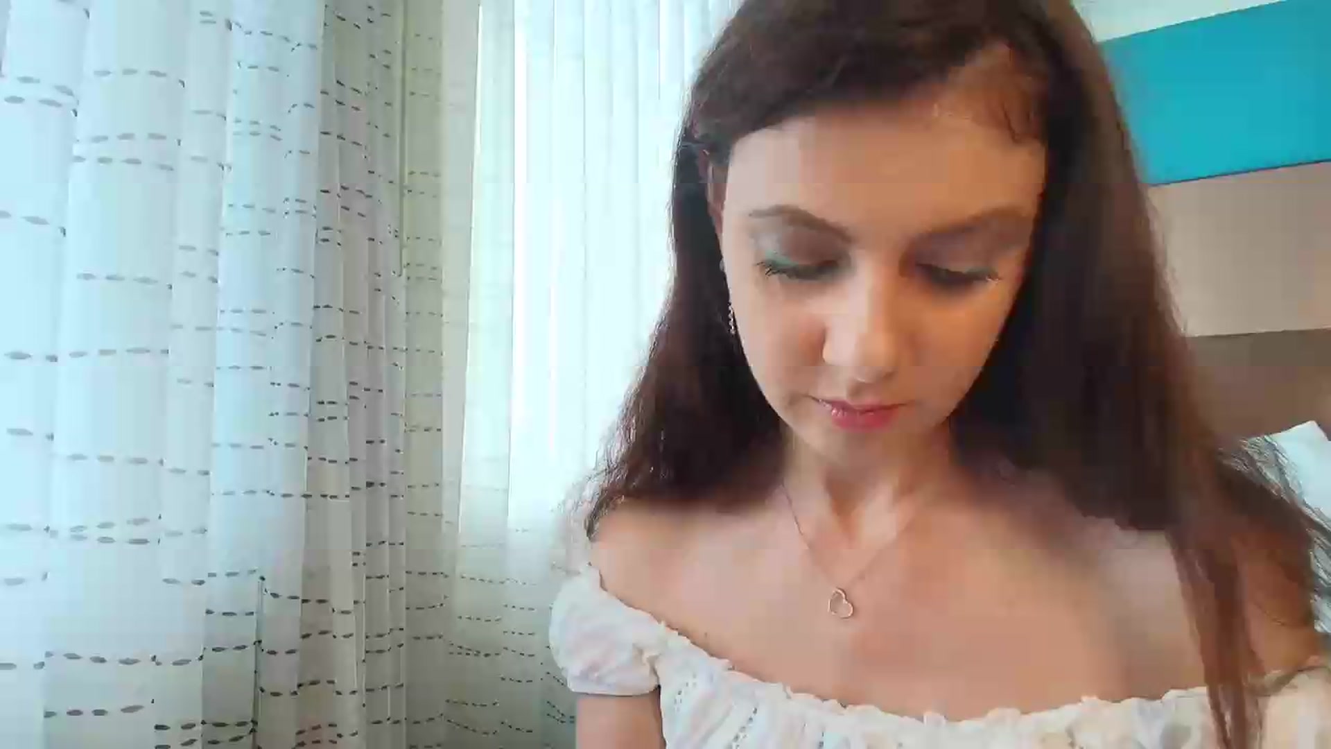 Gallery image thumbnail from MissAracely's myfreecams stream on, 09/11/2026, 20:50 image 16 of 20