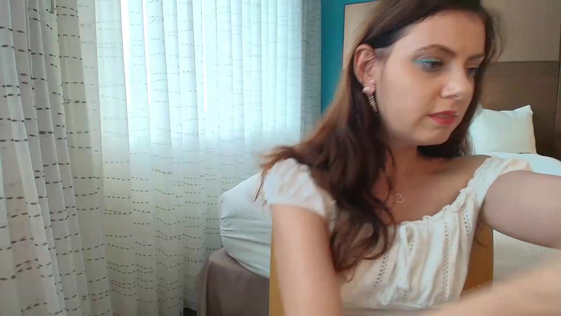 Gallery image thumbnail from MissAracely's myfreecams stream on, 09/11/2026, 20:50 image 18 of 20