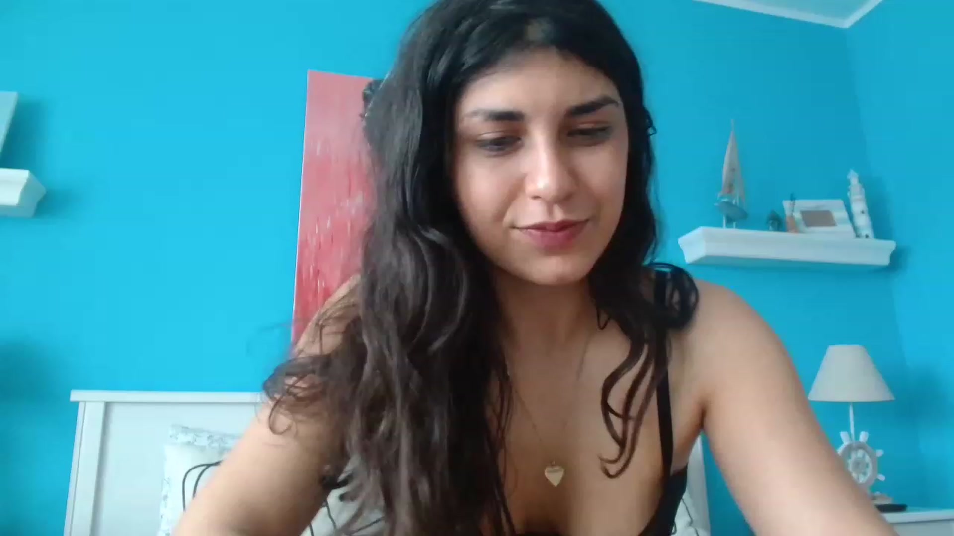 Gallery image thumbnail from MissArmenia's myfreecams stream on, 04/18/2023, 07:43 image 16 of 20