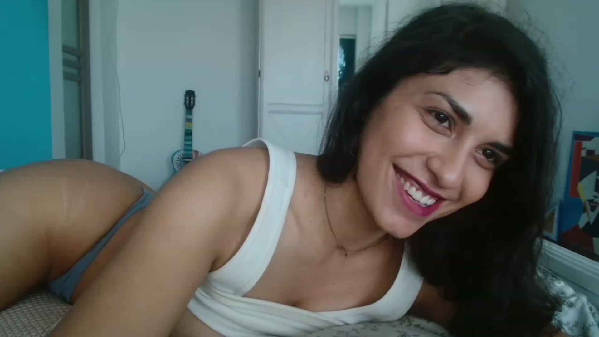Gallery image thumbnail from MissArmenia's myfreecams stream on, 04/22/2023, 11:09 image 12 of 20