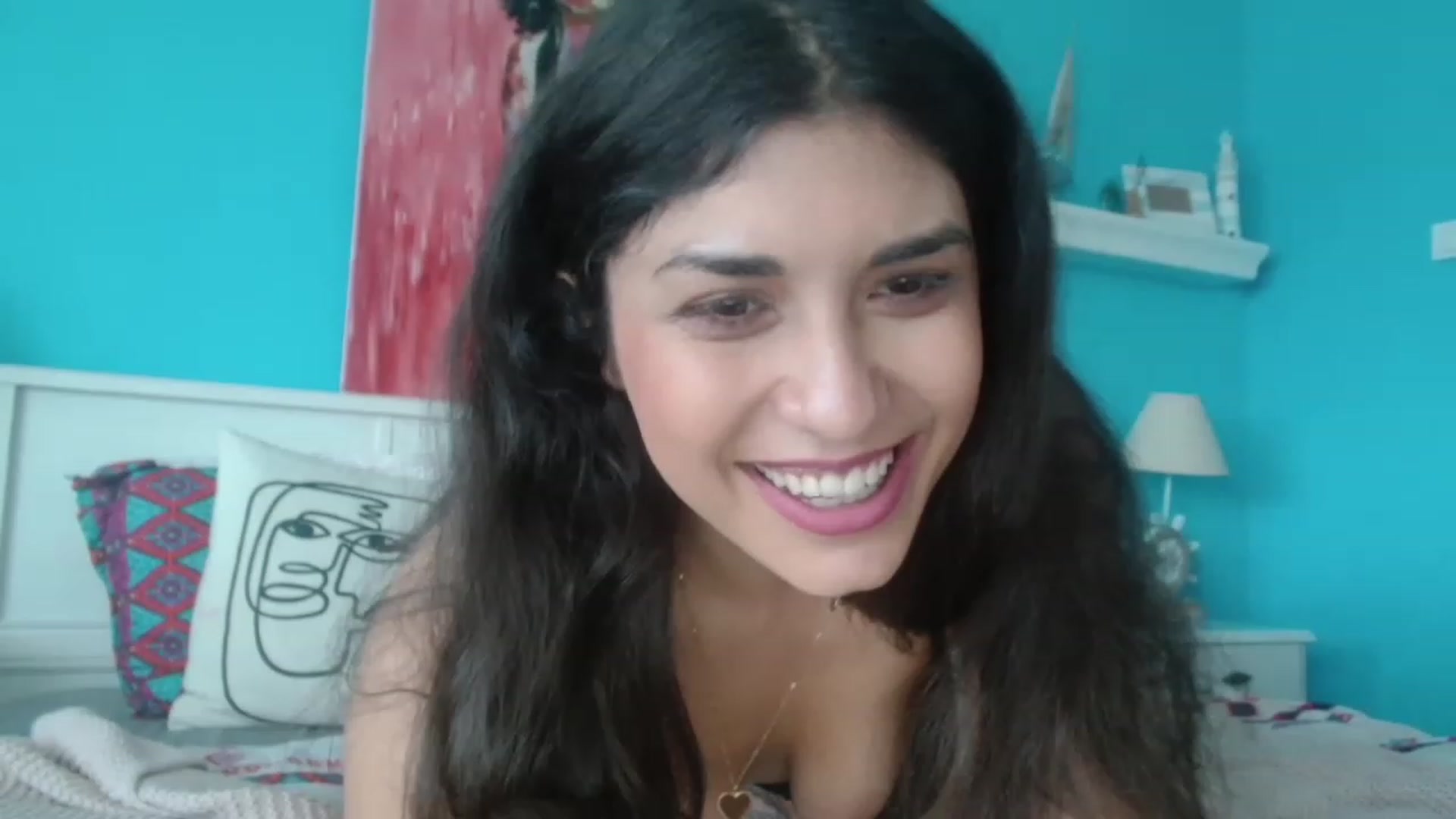 Gallery image thumbnail from MissArmenia's myfreecams stream on, 05/02/2023, 15:44 image 2 of 20