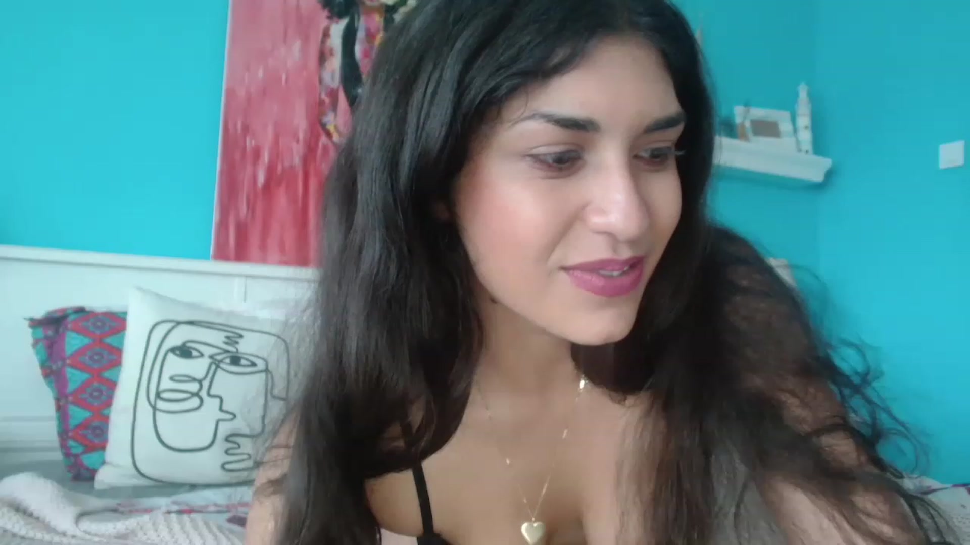 Gallery image thumbnail from MissArmenia's myfreecams stream on, 05/02/2023, 15:44 image 1 of 20