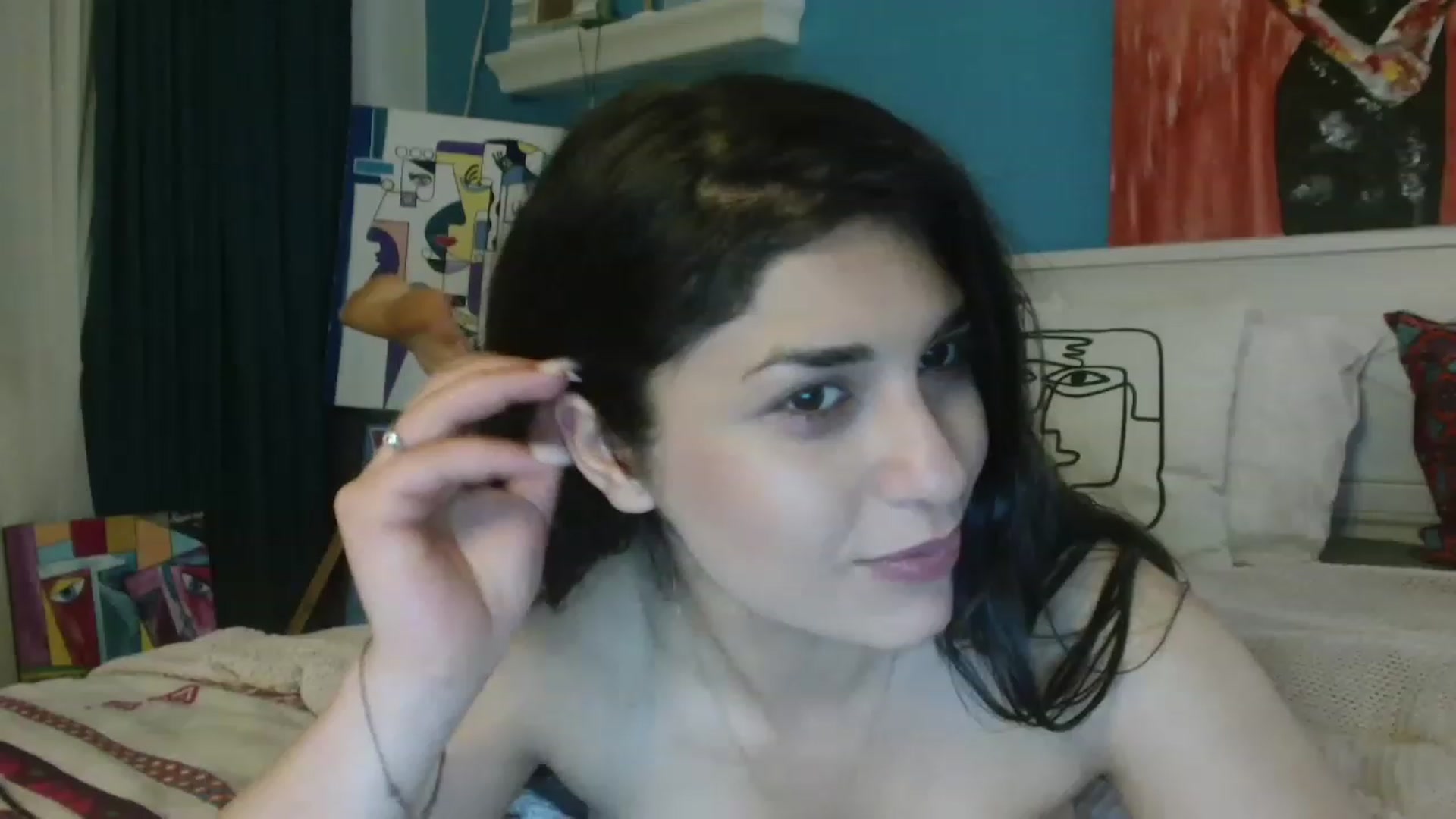 Gallery image thumbnail from MissArmenia's myfreecams stream on, 05/02/2023, 21:05 image 4 of 20