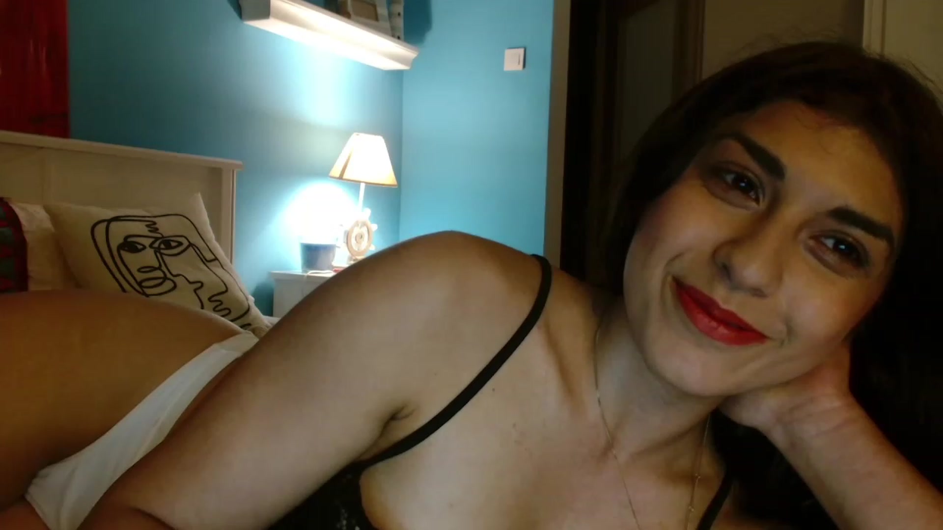 Gallery image thumbnail from MissArmenia's myfreecams stream on, 05/03/2023, 19:14 image 9 of 20