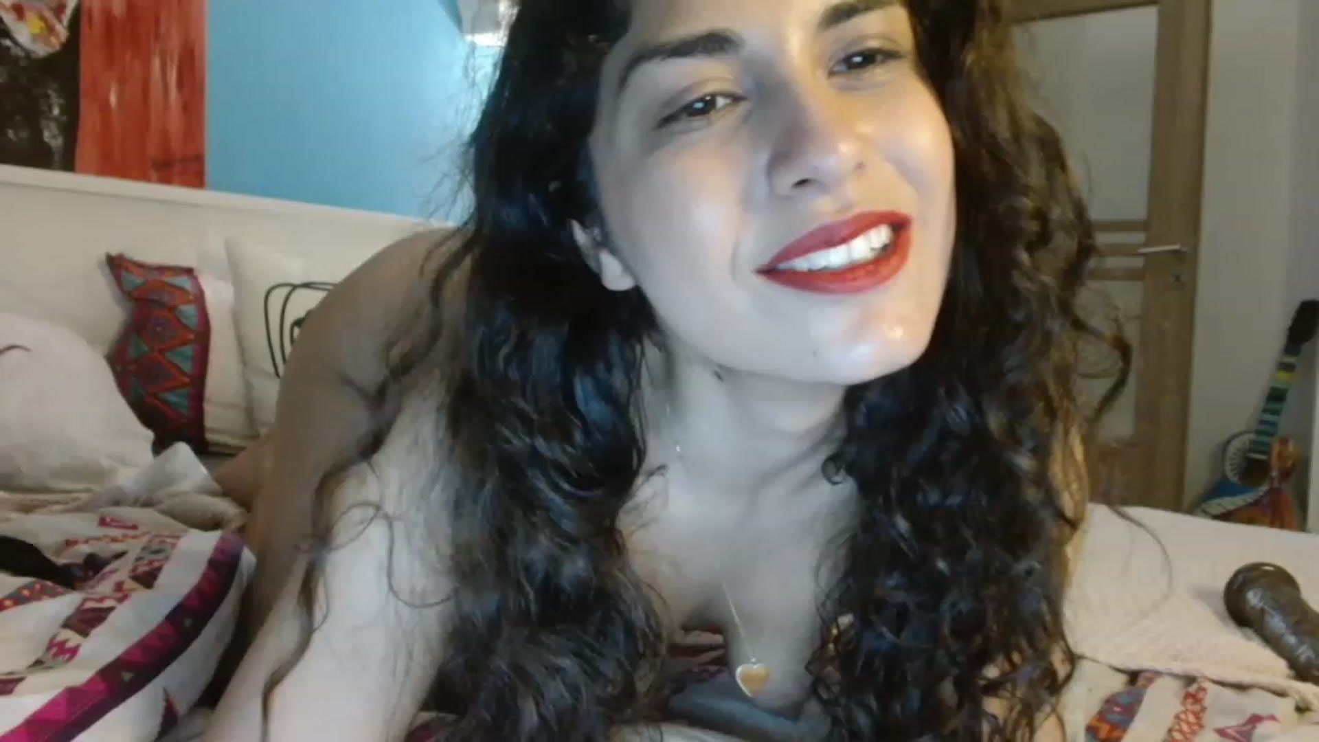 Gallery image thumbnail from MissArmenia's myfreecams stream on, 05/08/2023, 22:01 image 14 of 20