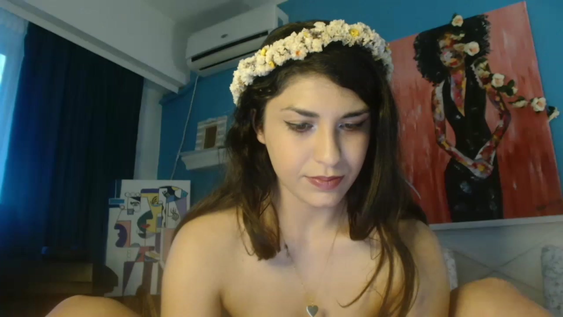 Gallery image thumbnail from MissArmenia's myfreecams stream on, 05/16/2023, 17:29 image 17 of 20